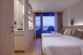 Balcony Seaside Sriracha Hotel & Serviced Apartments