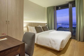 Balcony Seaside Sriracha Hotel & Serviced Apartments