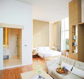 Balcony Seaside Sriracha Hotel & Serviced Apartments