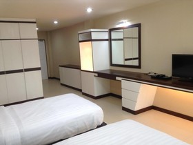 Chateau Vista Serviced Apartment