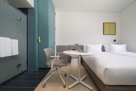 Go Hotel Bowin At Robinson Lifestyle Bowin