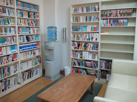 Green Life Service Apartment