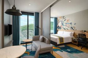 Holiday Inn & Suites Siracha Laemchabang