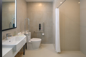 Holiday Inn & Suites Siracha Laemchabang