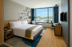 Holiday Inn & Suites Siracha Laemchabang