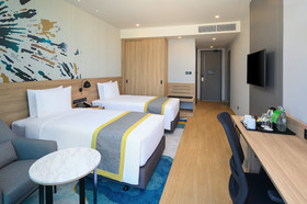 Holiday Inn & Suites Siracha Laemchabang