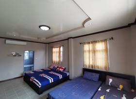 Lek Homestay