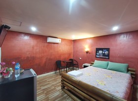 Lek Homestay