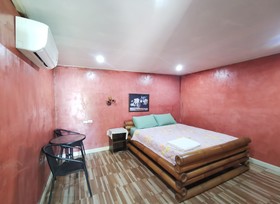 Lek Homestay