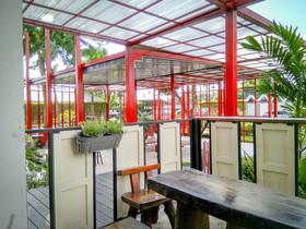 NYTH Hotel