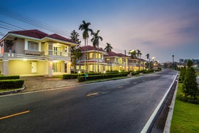 Pattana Golf Club & Resort Sriracha