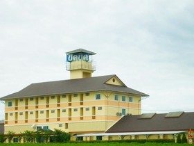 Picnic Bowin Hotel