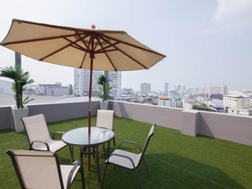 Racha Residence Sri Racha