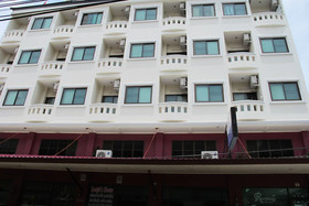Somjai House