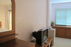 Somjai House