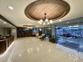 Sriracha Avenue Serviced Apartment