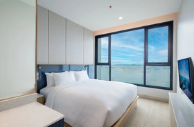 S Sriracha Hotel And Residence