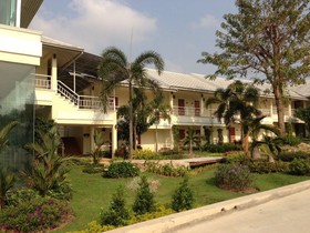 Suwan Driving Range And Resort