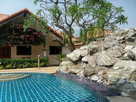Thai Crystal Resident