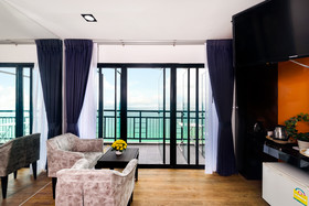 The Loft Seaside Sriracha