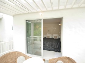 Aristo Chic Resort & Farm