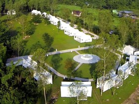 Aristo Chic Resort & Farm
