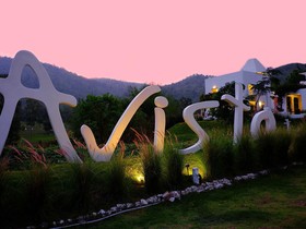 Aristo Chic Resort & Farm