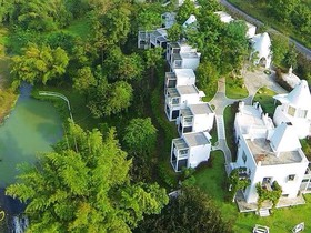 Aristo Chic Resort & Farm