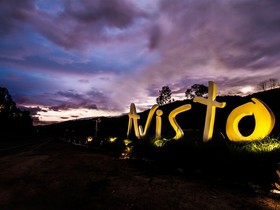 Aristo Chic Resort & Farm