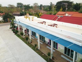 Baan Chom Jan Suan Phung