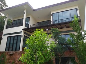 Dandelion Resort
