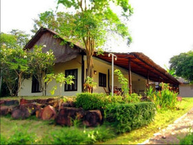 Lumphachi Lakehill Resort