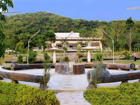 Phatarapuri Valley Resort