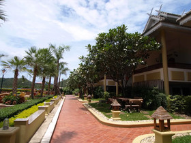 Phu Pha Phung Resort