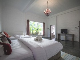Porploen Hip Resort