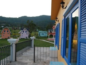 Rak Na Suan Pueng Resort