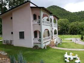 Stamp Hills Resort & Restaurant