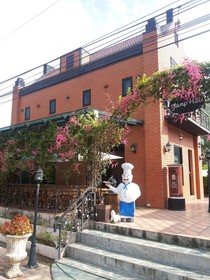 Stamp Hills Resort & Restaurant