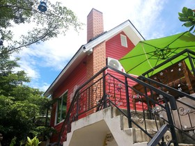 Stamp Hills Resort & Restaurant