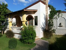 Stamp Hills Resort & Restaurant