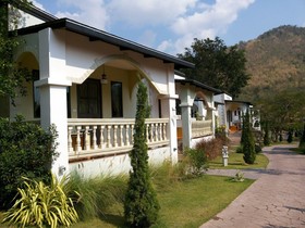 Stamp Hills Resort & Restaurant