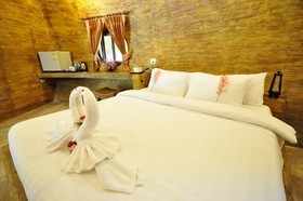 Theerama Cottage Resort
