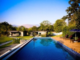 The Loftberry Resort