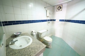 Pachara Hotel and Restaurant