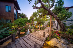 Tolopoti Hotel & Resort