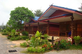 B and B Hut Chaolao Beach