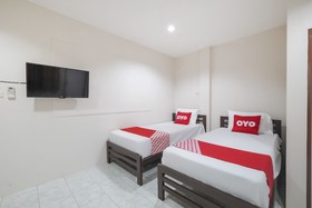 Yo Charoen by Oyo Rooms
