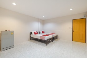 Yo Charoen by Oyo Rooms