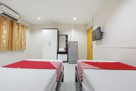 Yo Charoen by Oyo Rooms