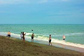 Mumsa Beach Resort & Restaurant